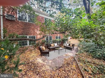 3492 Martha Custis Drive