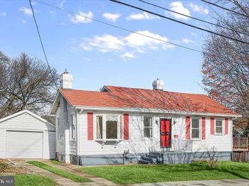 1342 Hamlin Street NE