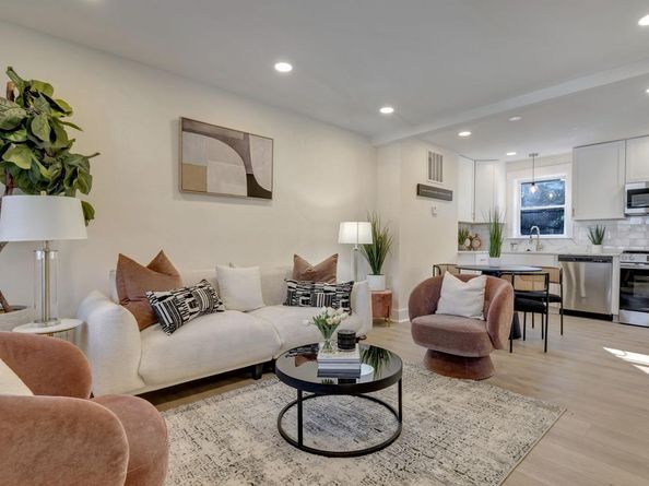 5543 Central Avenue SE, Washington DC 20019