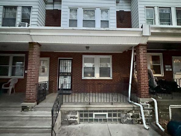 1126 E Sanger Street, Philadelphia PA 19124