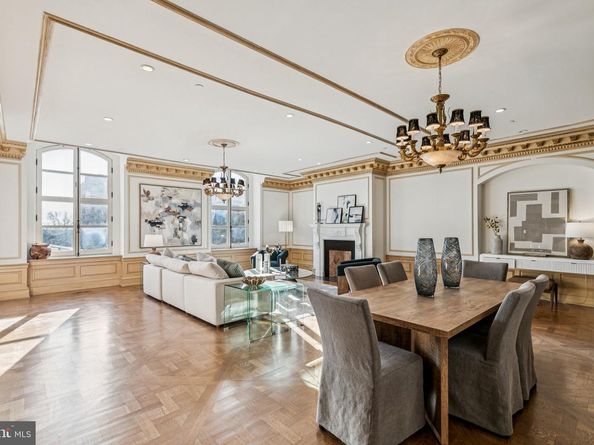 421 Chestnut Street 401, Philadelphia PA 19106