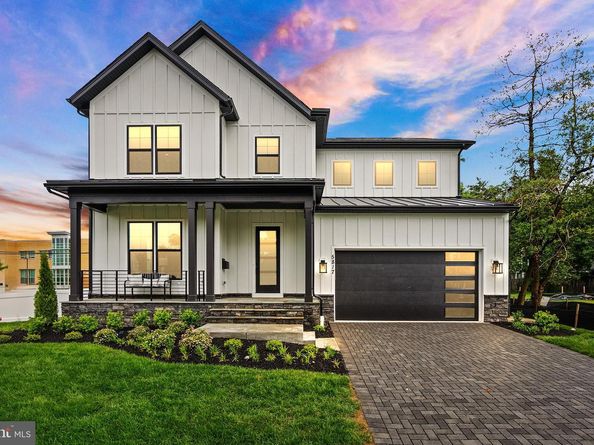 7717 Fisher Drive, Falls Church VA 22043