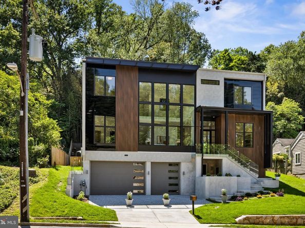 3554 Military Road, Arlington VA 22207