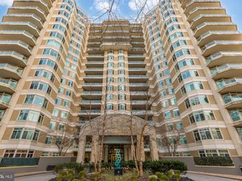 5630 Wisconsin Avenue