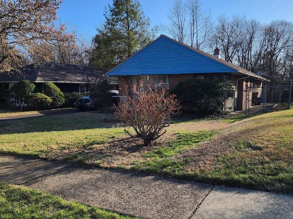 4951 Monument Road, Philadelphia PA 19131