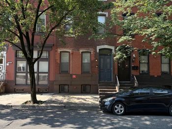 1704 W Diamond Street