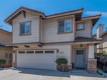 819 W Duarte