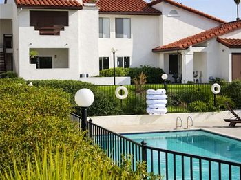 2425 Cranston Drive