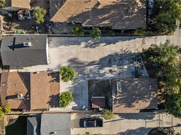 10558 Laurel Canyon Blvd, Pacoima CA 91331