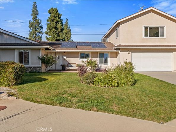 10215 Casaba, Chatsworth CA 91311