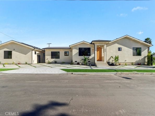 8006 Lloyd Avenue, North Hollywood CA 91605