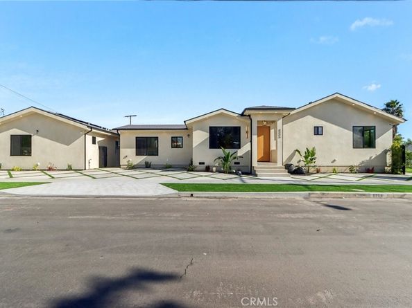 8006 Lloyd Avenue, North Hollywood CA 91605