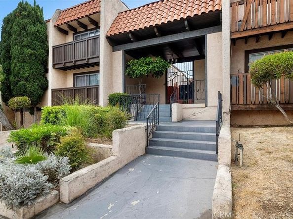 719 N Eucalyptus Avenue 19A, Inglewood CA 90302