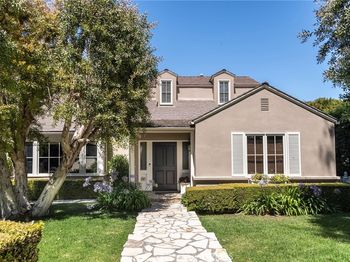 3825 Palos Verdes Drive North