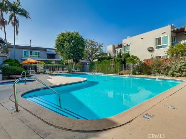 11120 Queensland H57, Los Angeles CA 90034