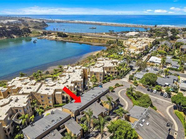 801 Kalpati Circle B, Carlsbad CA 92008