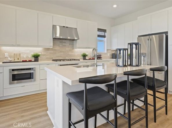 300 Junco, Irvine CA 92618