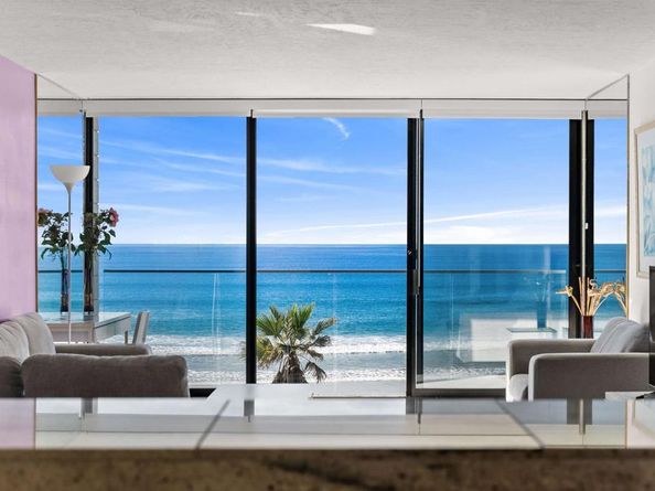 4767 Ocean Boulevard 203, San Diego CA 92109