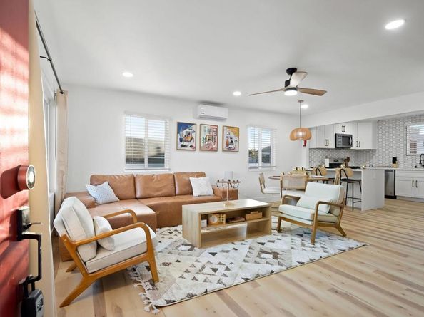 5028 Monroe Avenue, San Diego CA 92115