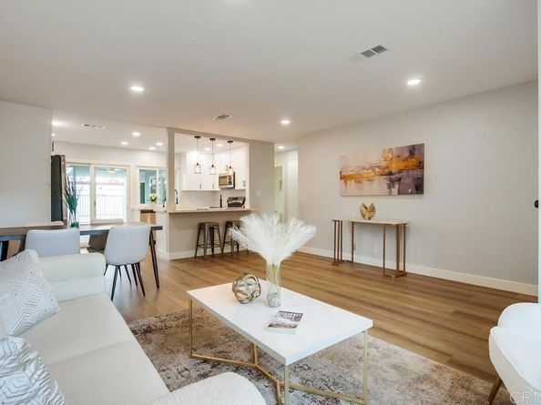 3839 Vista Campana S 6, Oceanside CA 92057