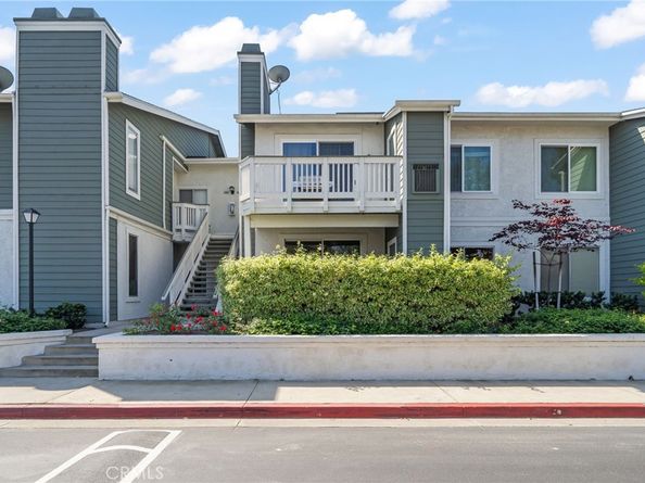 12042 Sylvan River 4, Fountain Valley CA 92708