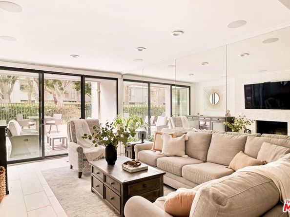 2940 Neilson Way 103, Santa Monica CA 90405