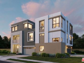 2505 W Berkeley Avenue