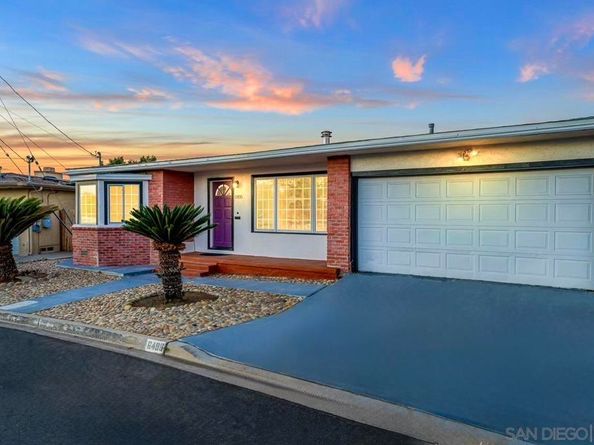 6496 Cleo St, San Diego CA 92115