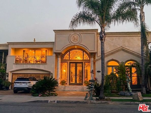 2716 Casiano Road, Los Angeles CA 90077