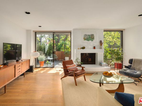 859 S Bundy Drive, Los Angeles CA 90049