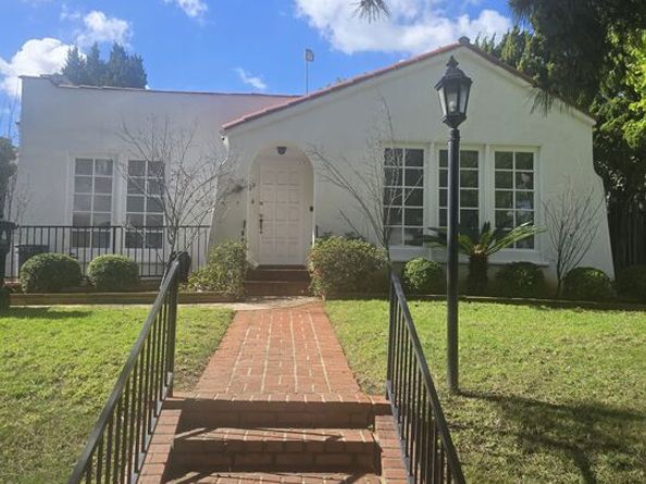 129 N Almont Drive, Los Angeles CA 90048