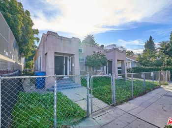 3030 W 12th Place