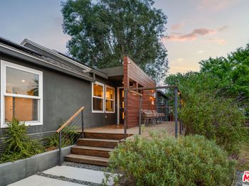 5981 W 74th Street