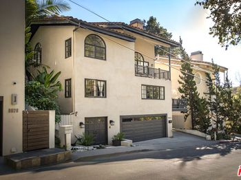 8032 Willow Glen Road