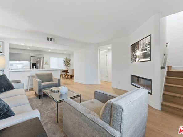 1154 N SYCAMORE Avenue 3, Los Angeles CA 90038