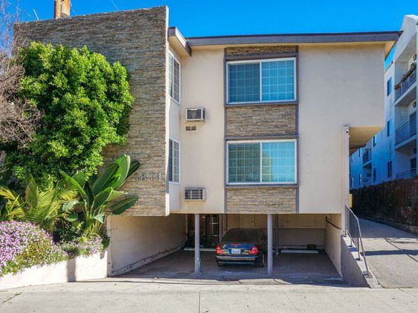 1814 Grismer Avenue, Burbank CA 91504