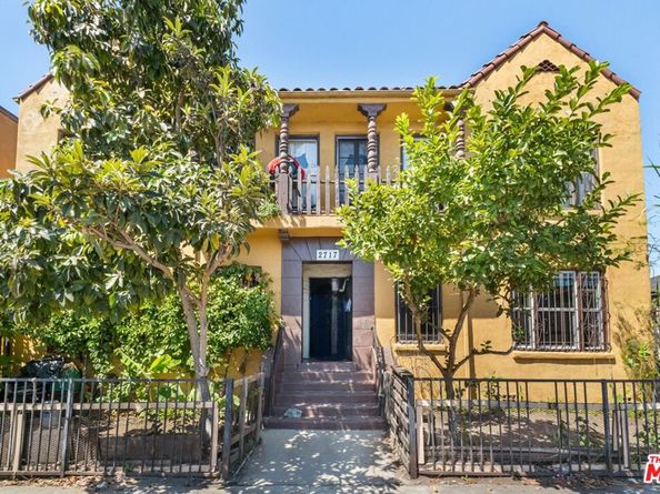 2717 S Budlong Avenue, Los Angeles CA 90007