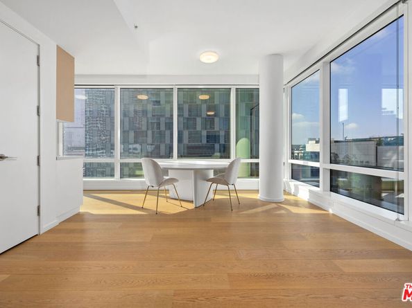 877 Francisco Street 728, Los Angeles CA 90017