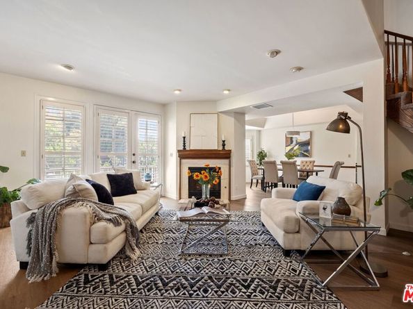 18135 Burbank Boulevard 6, Tarzana CA 91356