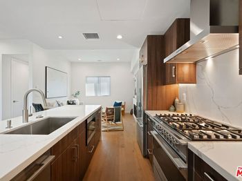 3810 S Verona Court