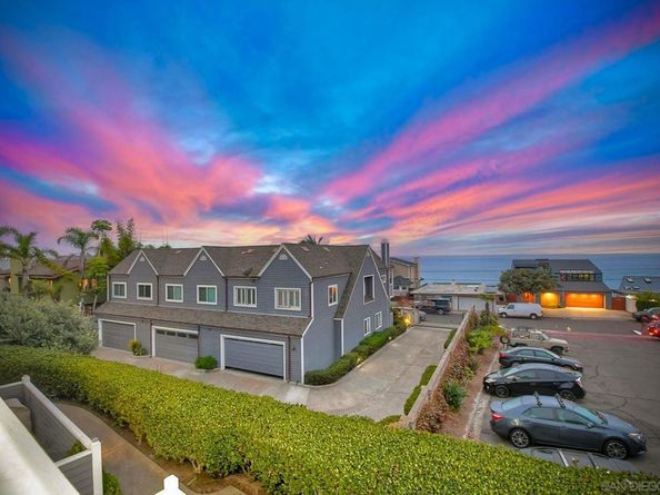 1689 Neptune Ave, Encinitas CA 92024