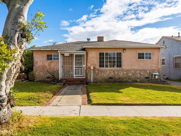 1504 S California Avenue, Compton CA 90221