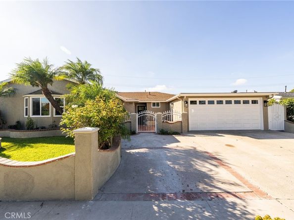 2302 Lori Lane, Santa Ana CA 92706