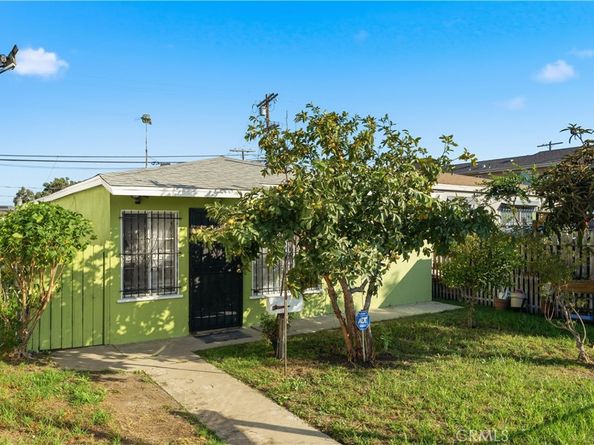 10208 S San Pedro, Los Angeles CA 90003