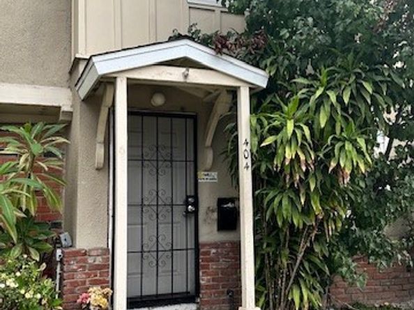 404 N Cerritos, Azusa CA 91702