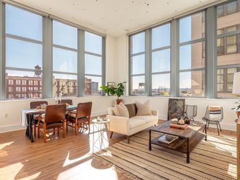50 Dey St