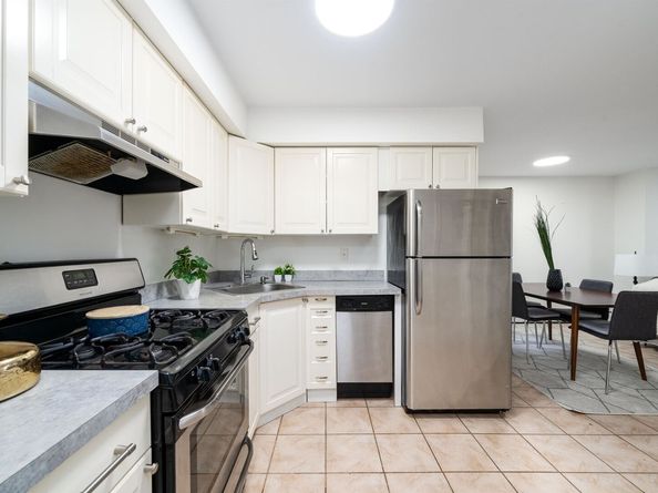 277 3rd St 1, Jersey City NJ 07302