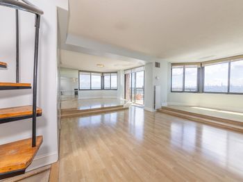 2105 Harmon Cove Tower