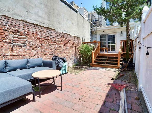 410 Adams St 1R, Hoboken NJ 07030