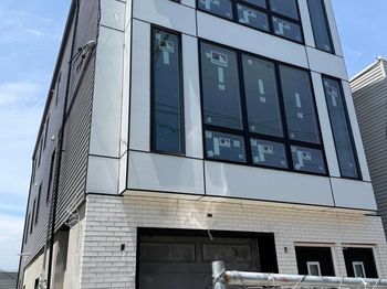 553 Liberty Ave